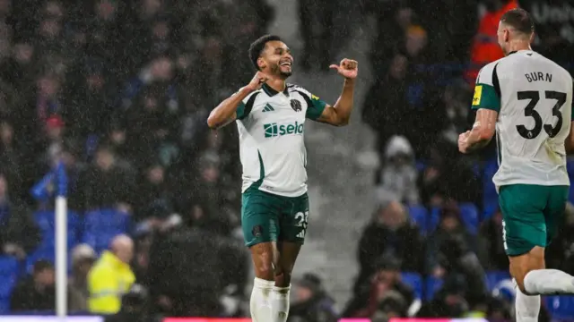 Jacob Murphy of Newcastle United (23) celebrates after scoring his team's second goal during the Premier League match between Ipswich Town FC and Newcastle United FC at Portman Road