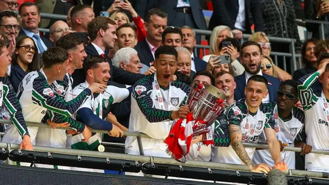 Sunderland celebrating promotion