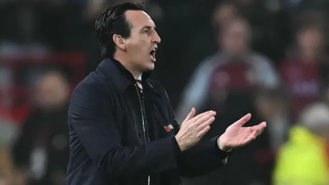 Unai Emery managing Aston Villa