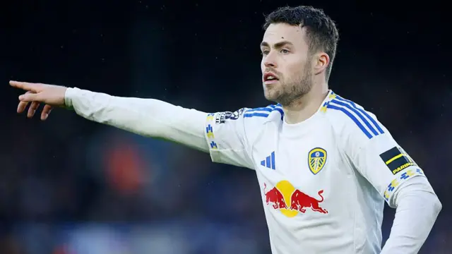 Gabriel Gudmundsson pointing during a Leeds game