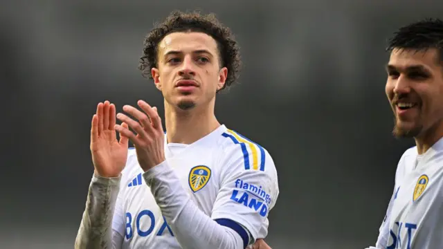 Ethan Ampadu and Joel Piroe of Leeds United celebrate following the Sky Bet Championship match between Plymouth Argyle and Leeds United 