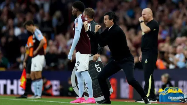 Unai Emery issues instructions to his Aston Villa players during the win over Everton