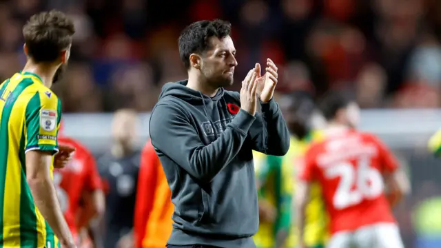 West Bromwich Albion boss Ryan Mason applauding fans