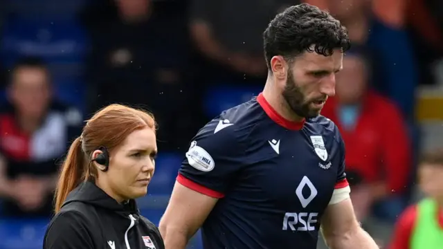 Ross County's Ricki Lamie (right)