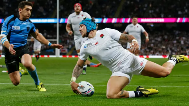 Jack Nowell scores a try