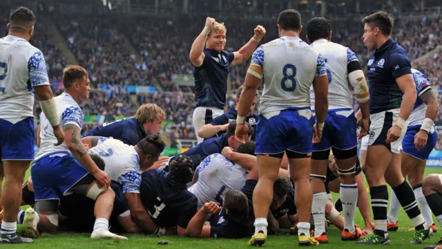 John Hardie scores a try