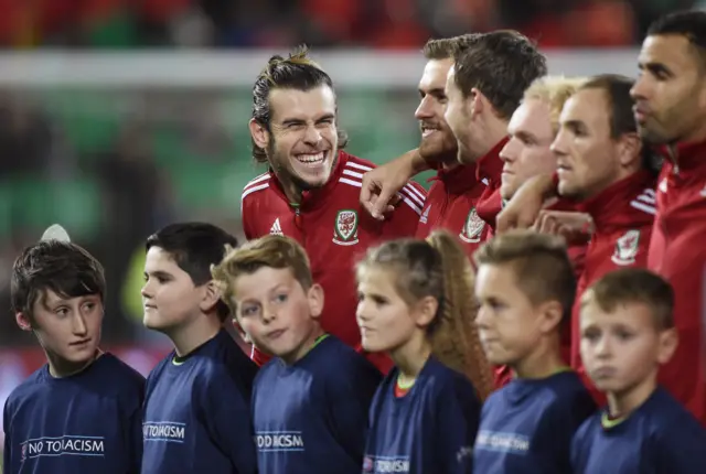 Gareth Bale smiles ahead of kick-off