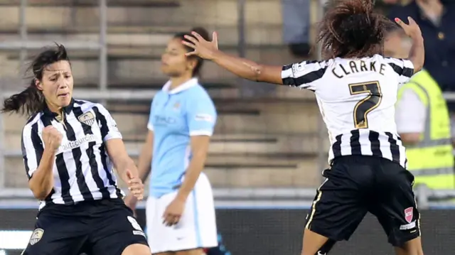 Rachel Williams scores for Notts County