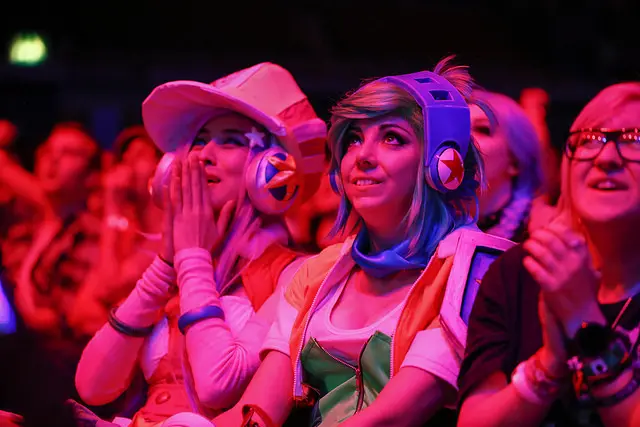 Cosplayers watch the games