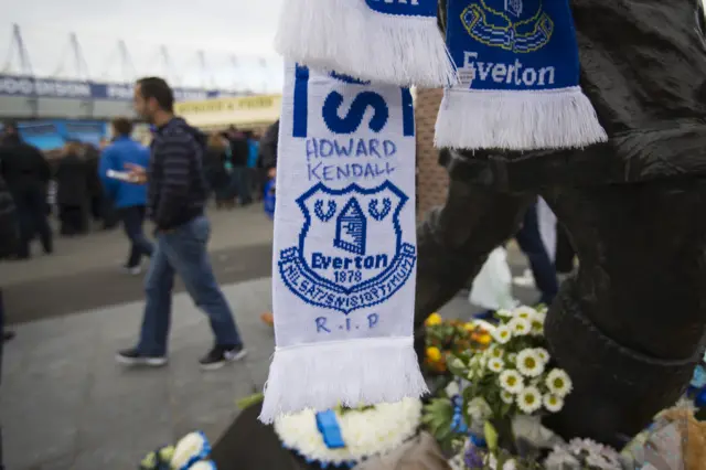 Howard Kendall scarf