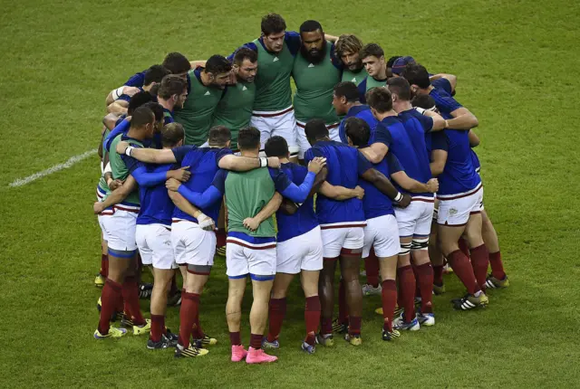 A French huddle