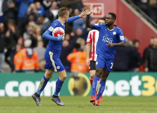 Jamie Vardy celebrates