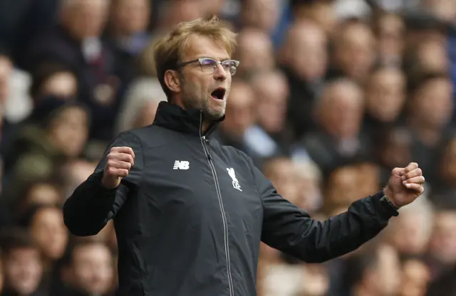 Jurgen Klopp reacts