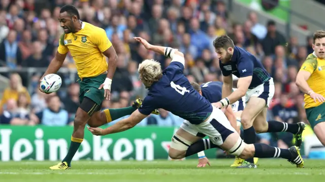 Tevita Kuridrani gets away from Richie Gray