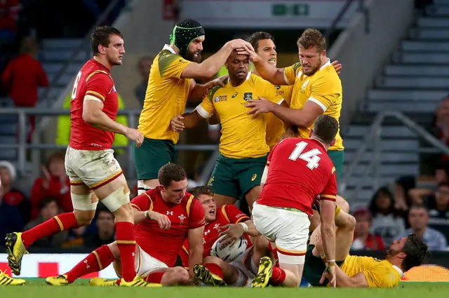 Australia defend against Wales