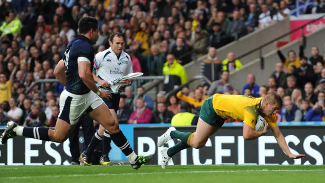 Drew Mitchell scores a try