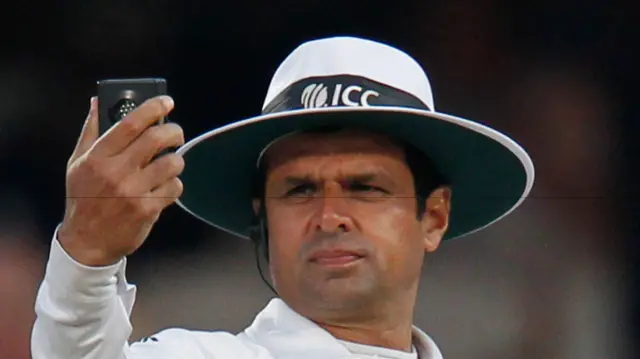 Aleem Dar