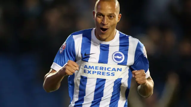 Bobby Zamora celebrates