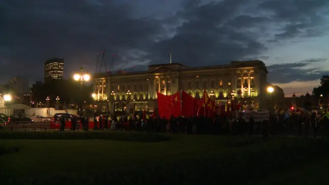 Protesters at Buckingham Palace