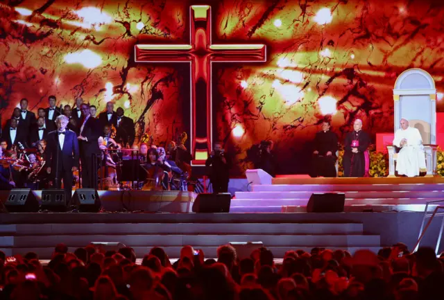 Andrea Bocelli performs for Pope Francis at the Festival of Familes