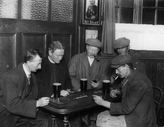 Men in pub