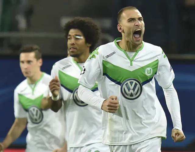 Bas Dost celebrates