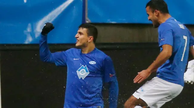 Mohammed Elyounoussi celebrates