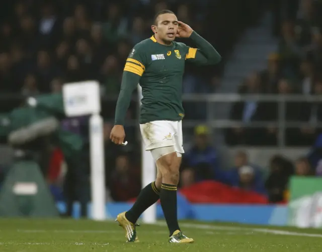 Bryan Habana leaves the pitch