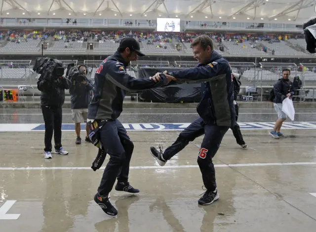 Ricciardo and Kvyat