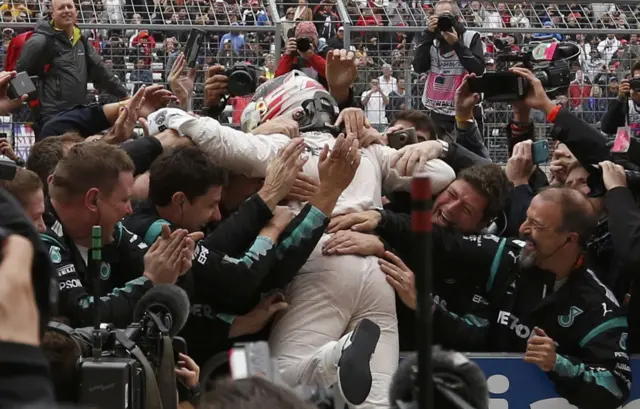 Hamilton celebrates