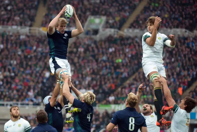 Scotland's Johnny Gray wins a line-out