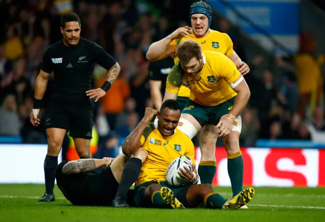 Tevita Kuridrani celebrates