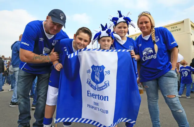 Everton fans