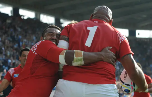 Soane Tonga'uiha celebrates scoring a try