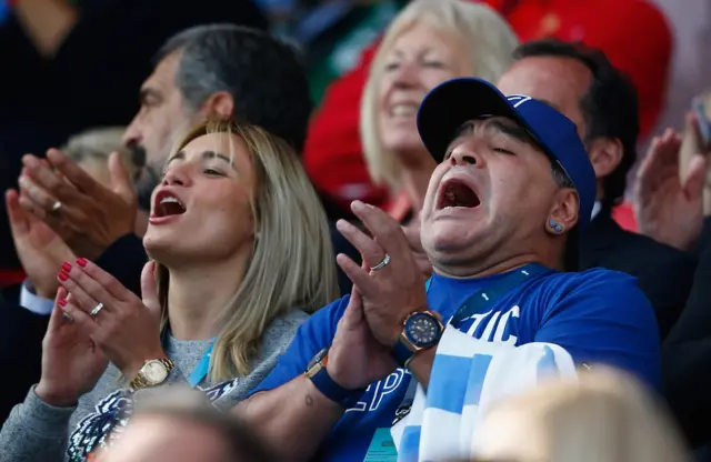 Diego Maradona sings the national anthem