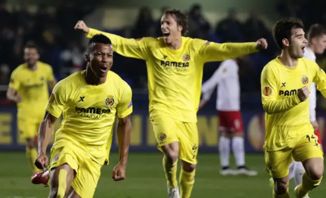 Villareal celebrate