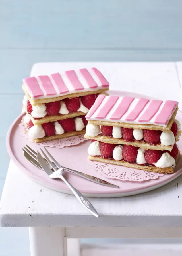 Paul Hollywood's raspberry millefeuille