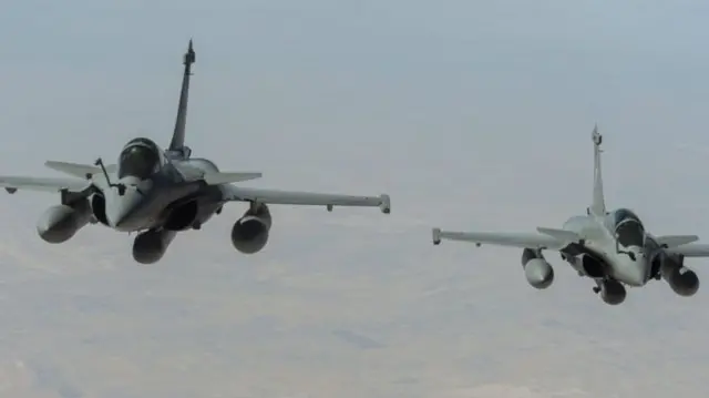 Fighter jets in Syria