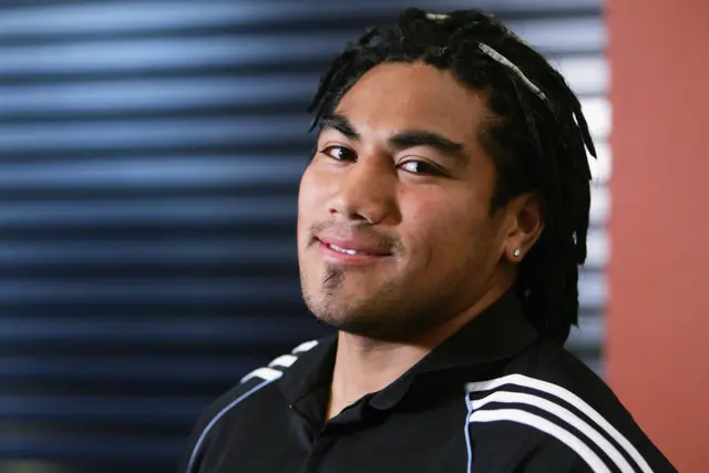 Ma'a Nonu complete with eye-liner