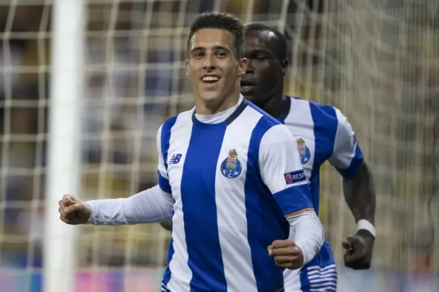 Cristian Tello