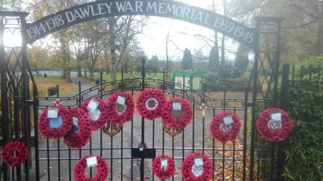 Armistice Day commemorations in Dawley
