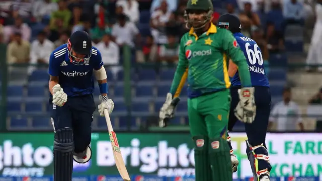 Alex Hales celebrates