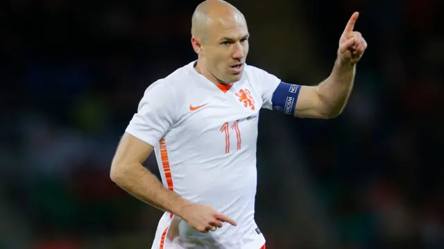 Arjen Robben celebrates