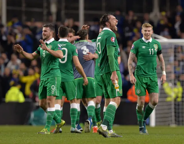 Ireland celebrate qualification for Euro 2016