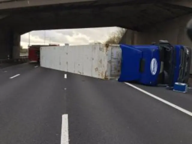 Lorry overturned