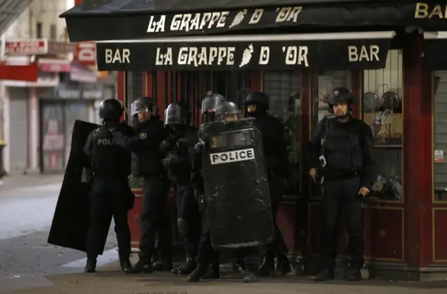 Police in Saint Denis