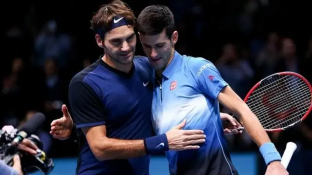 Federer now leads Djokovic 22 wins to 21 in 43 matches