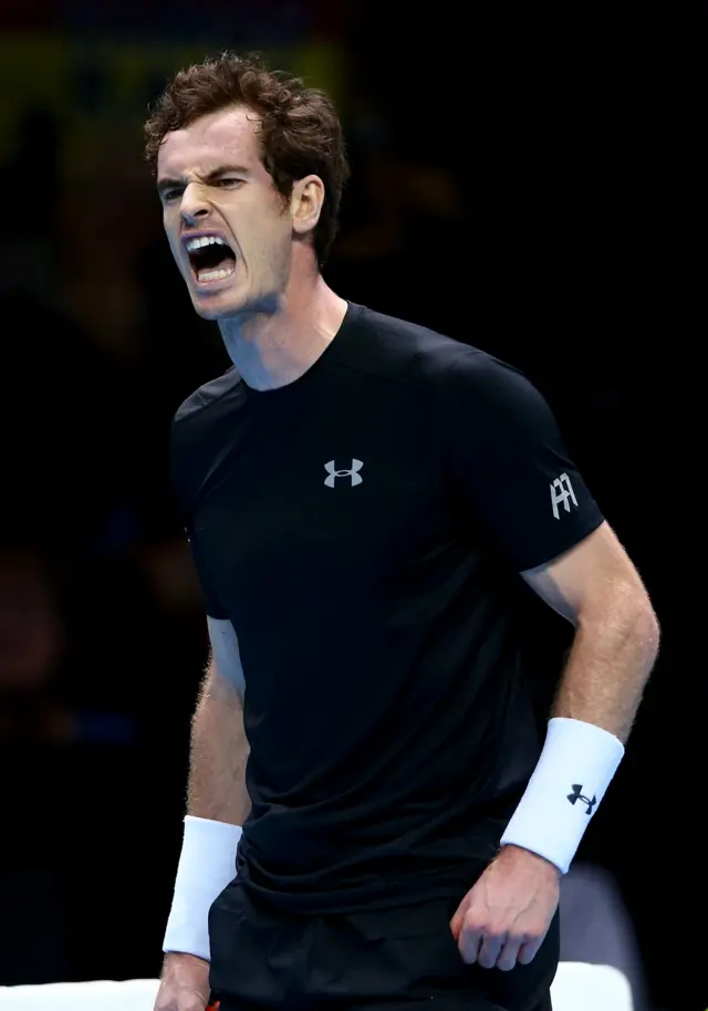 Andy Murray reacts