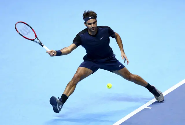 Roger Federer hits a forehand shot