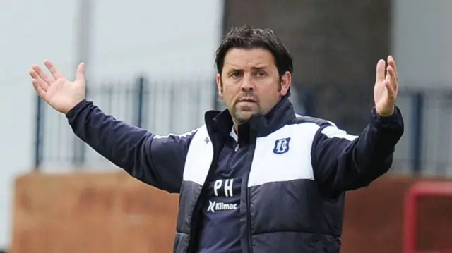 Dundee manager Paul Hartley